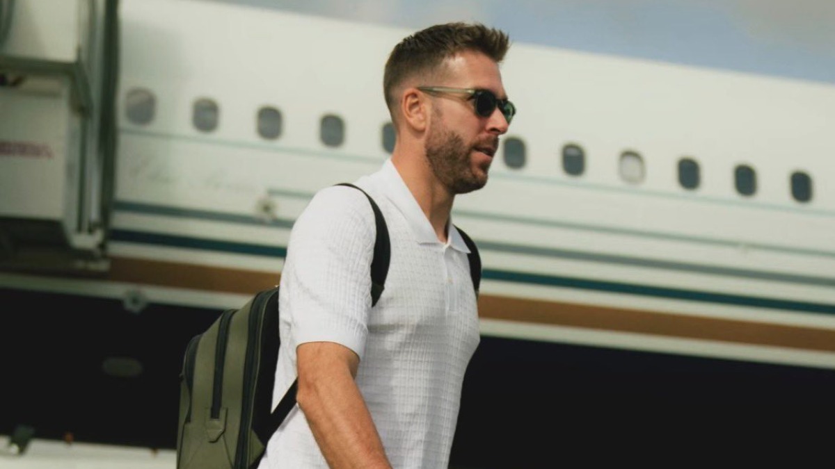 Adrián San Miguel: "Creo que es un camino para intentar lograr cosas que no se han conseguido hasta ahora en el club"