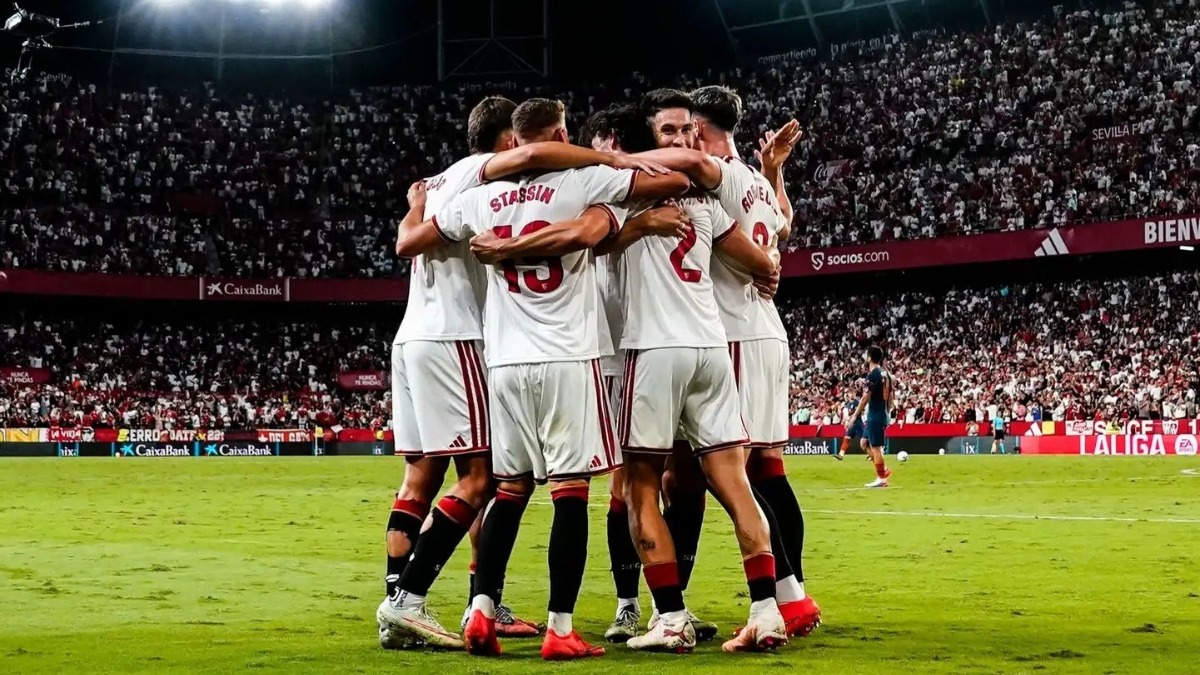 Alineación probable del Sevilla para recibir al Aston Villa