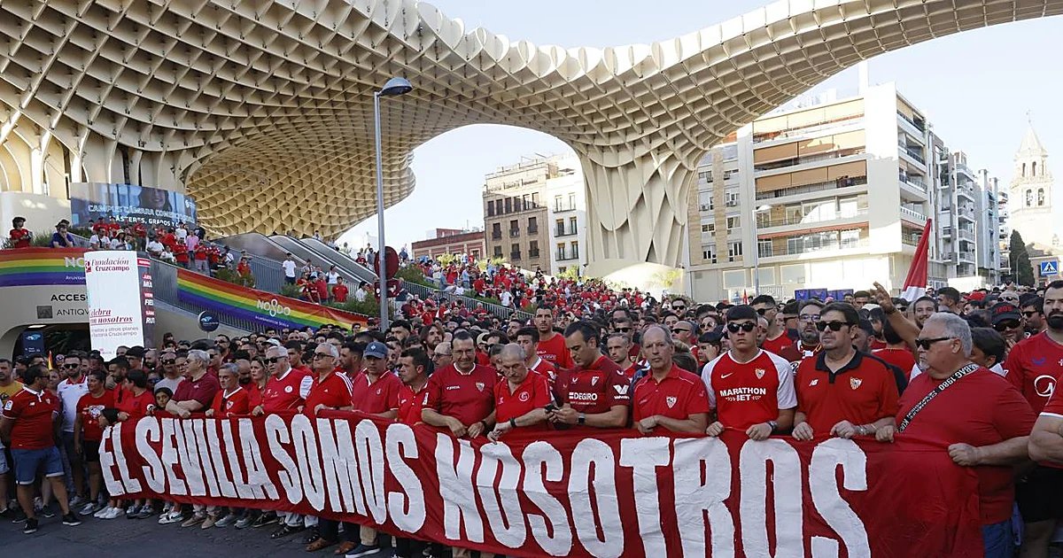 El sevillismo prepara una gran movilización para exigir cambios en el club
