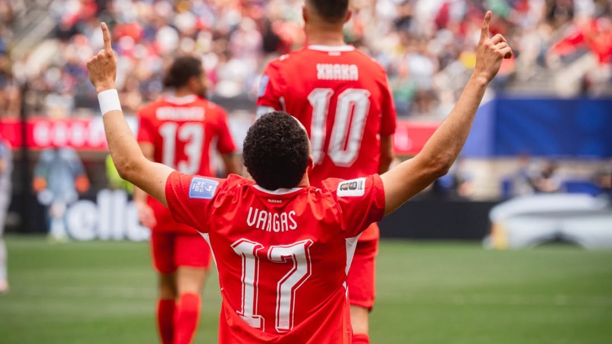 El gol de Rubén Vargas permite al Sevilla tomar ventaja en los Mundiales