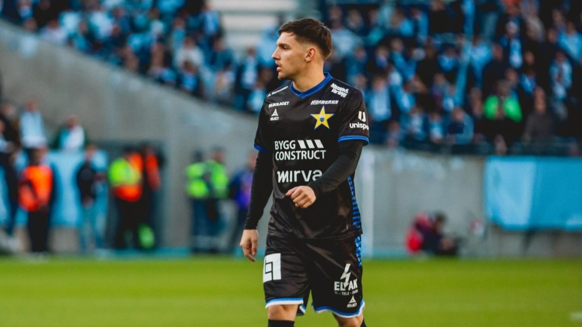 El Sevilla FC se fija en Isak Bjerkebo, excompañero de Robbie Ure, para el extremo izquierdo
