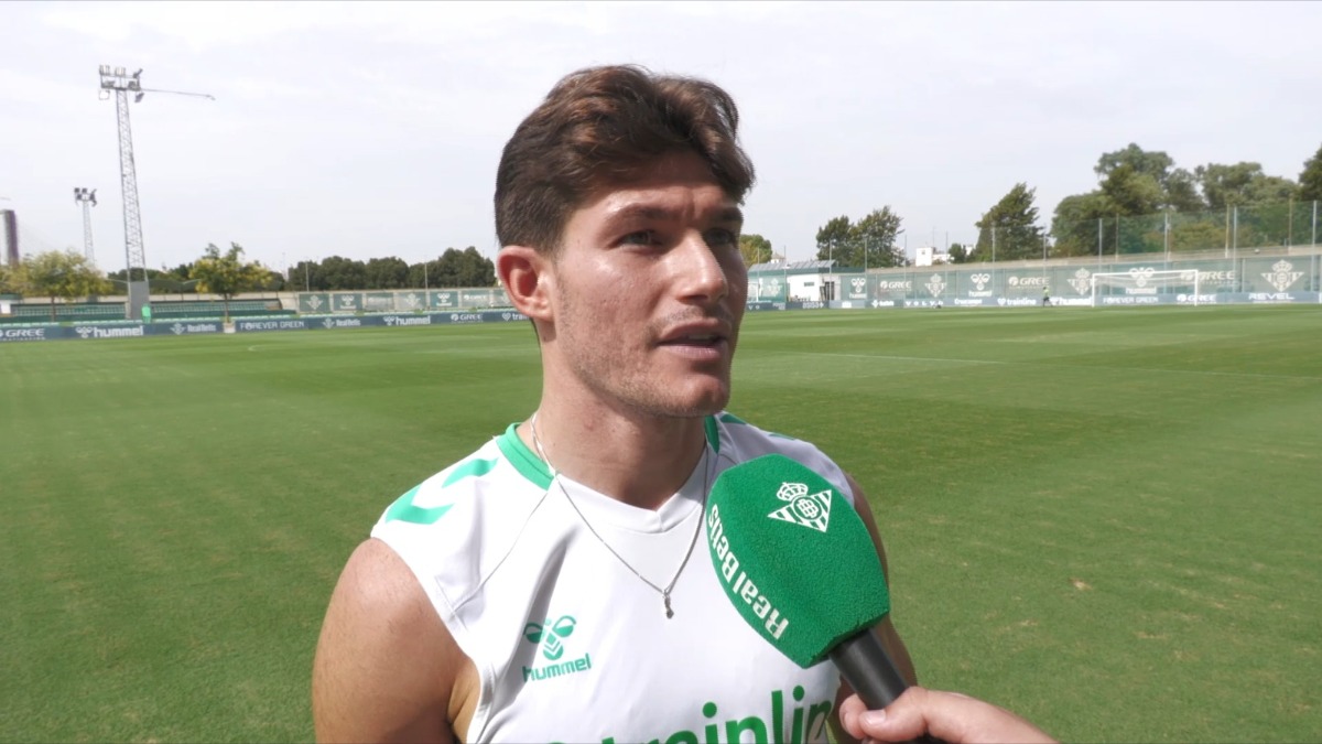 Fran García, tras su convocatoria con la selección española: "Es un premio a todo lo que vas haciendo"