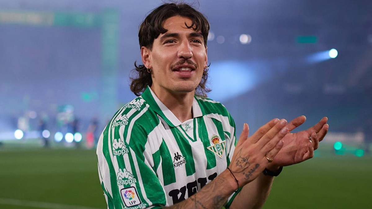 Bellerín inspiró a 'Los Javis' para su película 'La bola negra': "Estaba en la pizarra"
