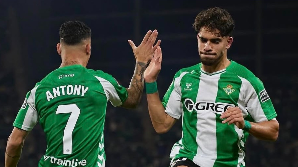 El Betis comenzará la pretemporada con varias ausencias y pendiente de la llegada de Bernal