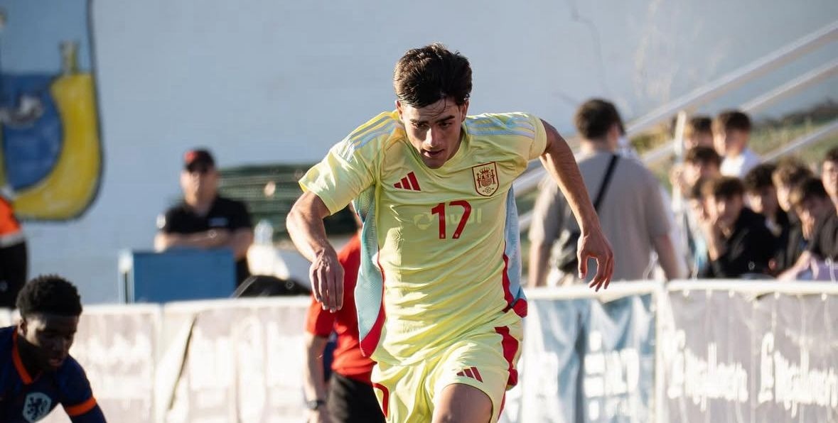 Cuatro jugadores del Real Betis y uno del Sevilla en la prelista de la sub-19 para el Europeo