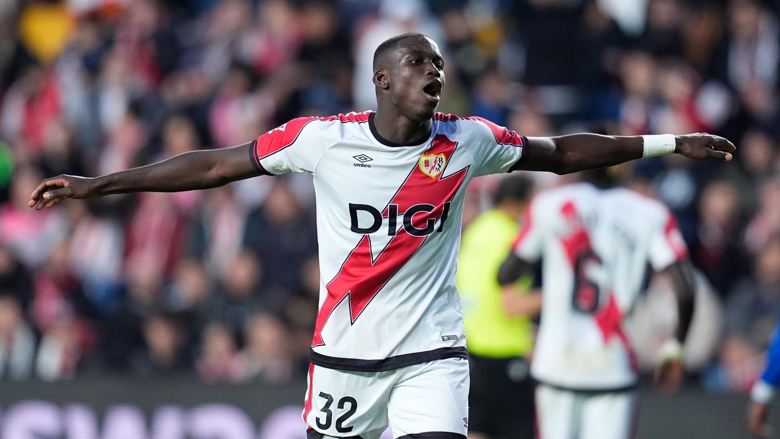 El Betis convierte la apuesta por Nobel Mendy en una operación rentable