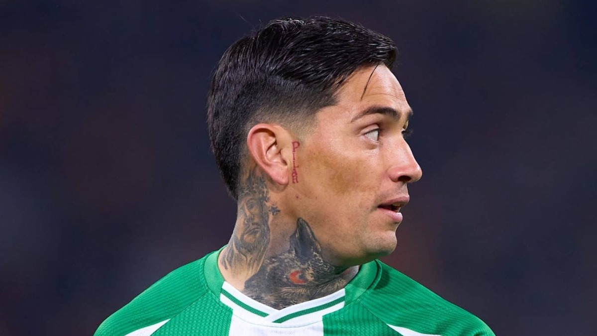 El Chimy Ávila encuentra dos pretendientes en Segunda tras su salida del Betis