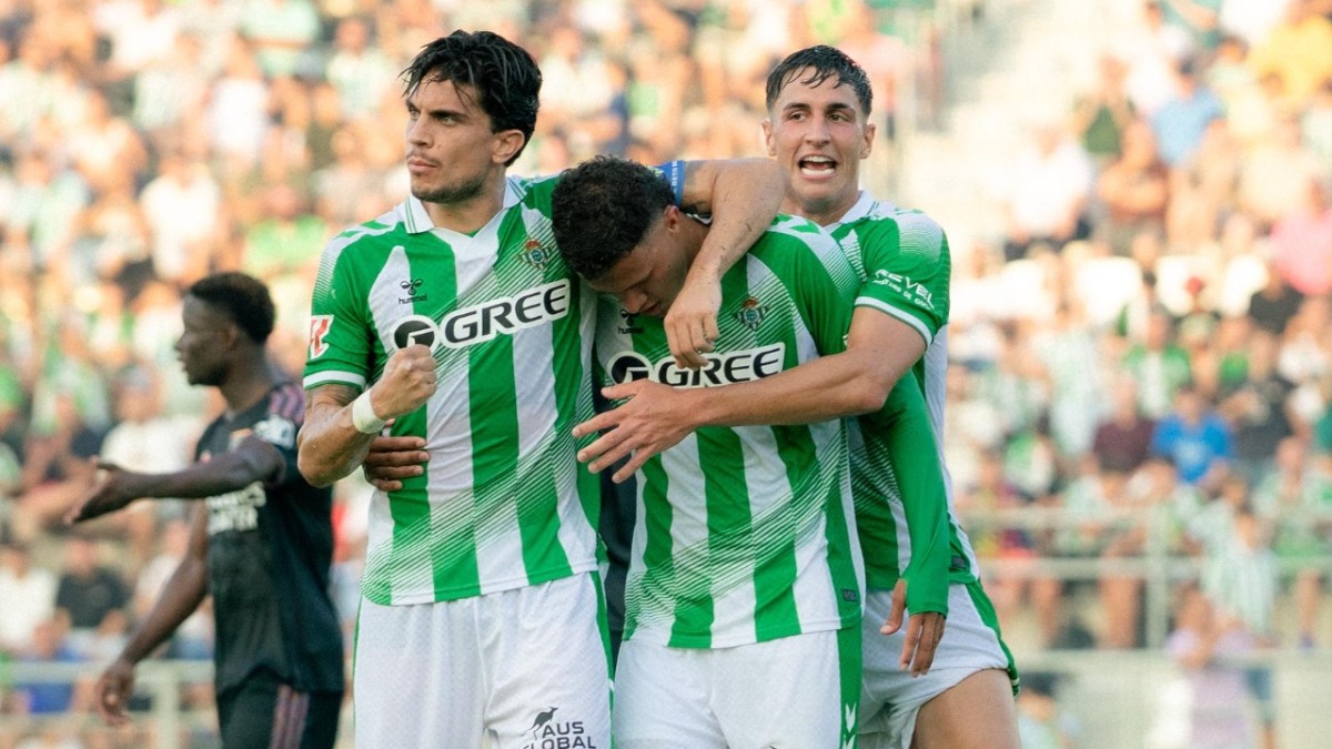 El Real Betis encara ante la UD Almería el último test de su 'stage' en Marbella
