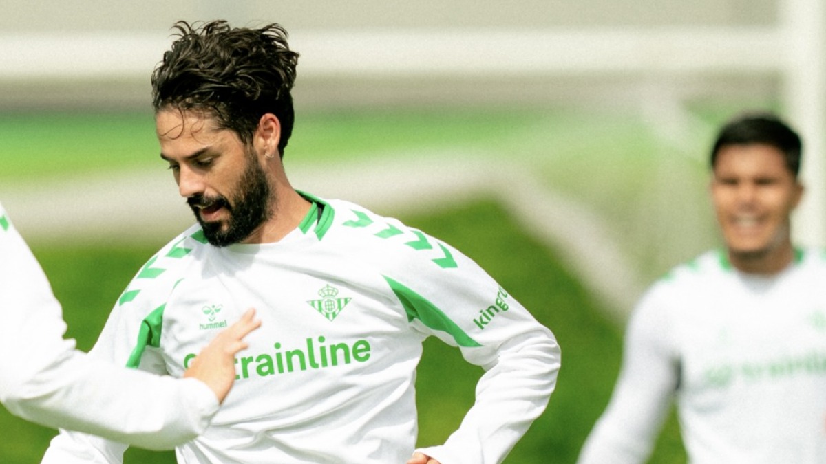 El Real Betis encara ante el Arsenal la prueba de fuego de su pretemporada