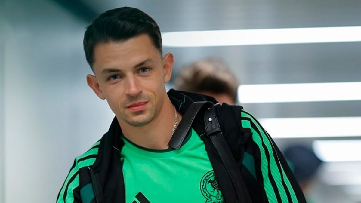 Fidalgo asume el reto de hacerse un sitio en el Betis