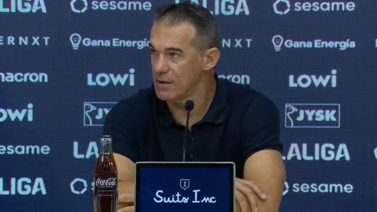 García Plaza: "Espero que cuando lo de Isaac lo haga un jugador de un equipo grande, también lo expulsen"