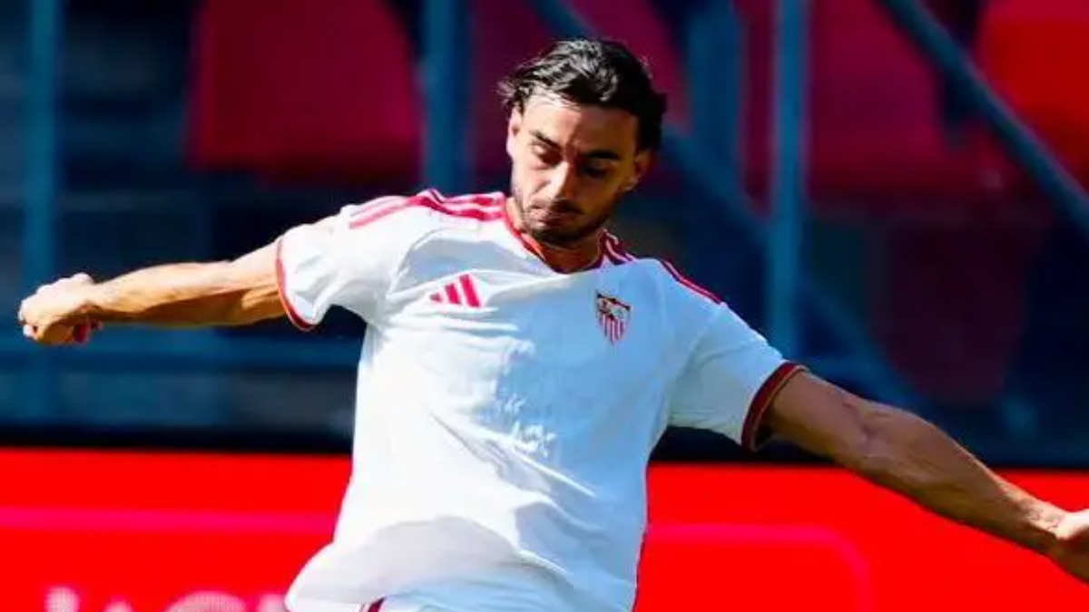 Juan Iglesias marca el camino del nuevo Sevilla: "Que los rivales vean que es muy difícil atacarnos"