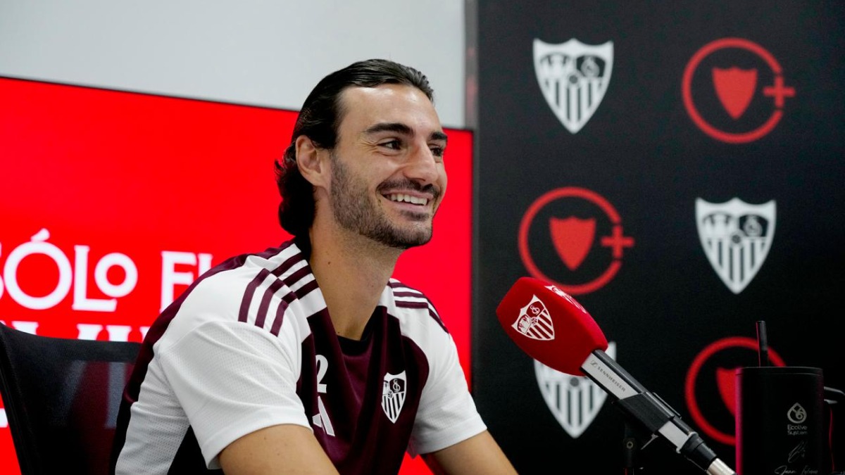 Juan Iglesias: "Siempre decimos que hay que proteger al jugador y ahora protegieron a la grada"