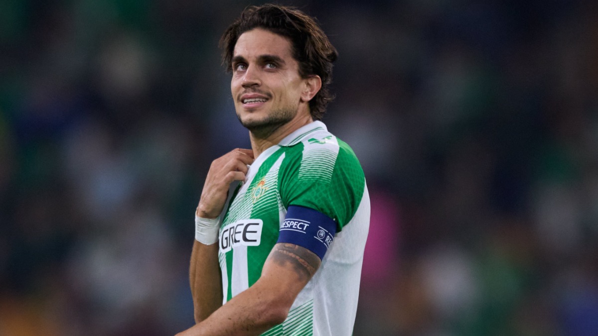 La emoción de Marc Bartra al acordarse de su abuelo tras conseguir la victoria