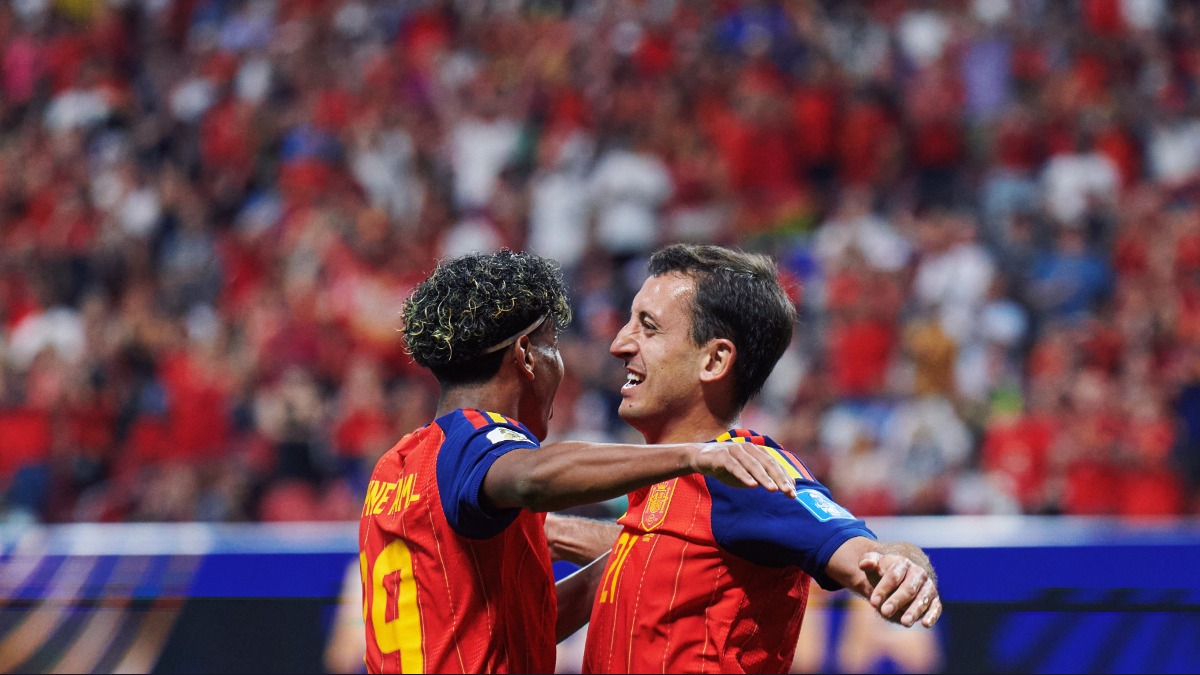 La selección espanta los fantasmas y ventila a Arabia en 25 minutos mágicos