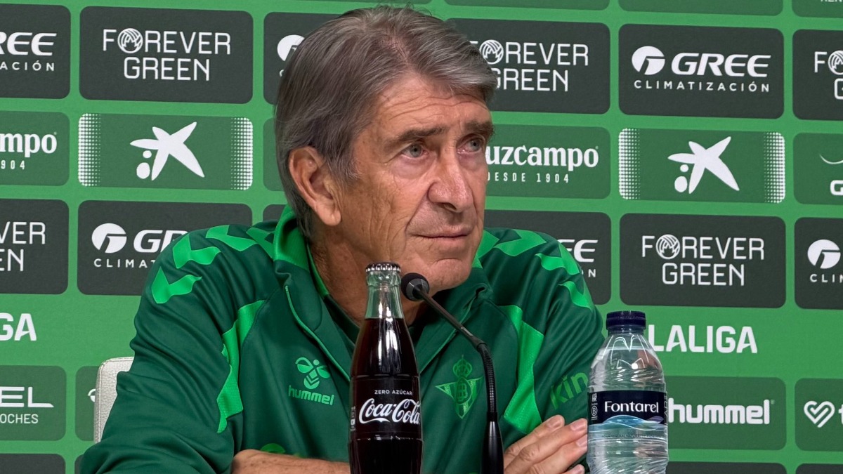 Manuel Pellegrini: "Hay plantilla para afrontar tres competiciones"