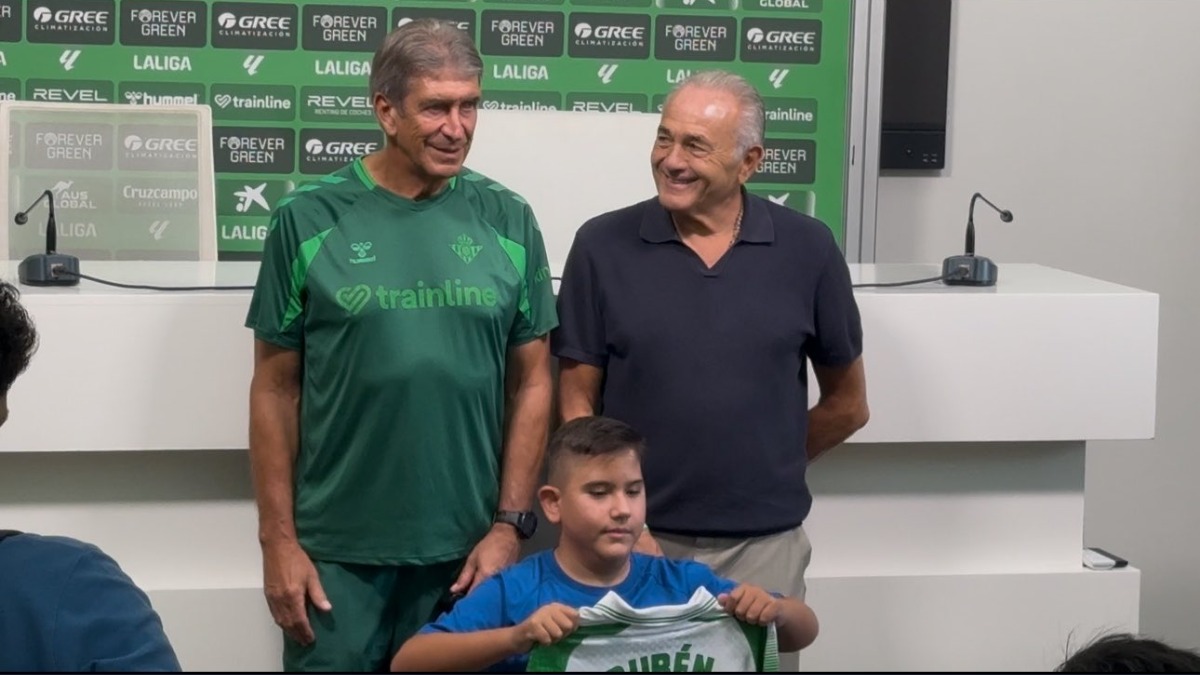 Ni Ceballos, ni Parrott... el Real Betis anuncia su fichaje estrella para la 26/27