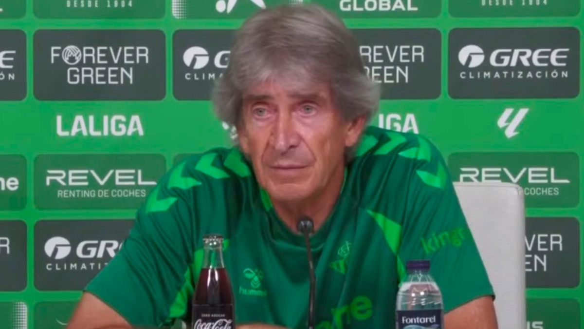 Pellegrini marca la hoja de ruta del Real Betis: "Necesitamos un centrocampista defensivo, es prioritario"