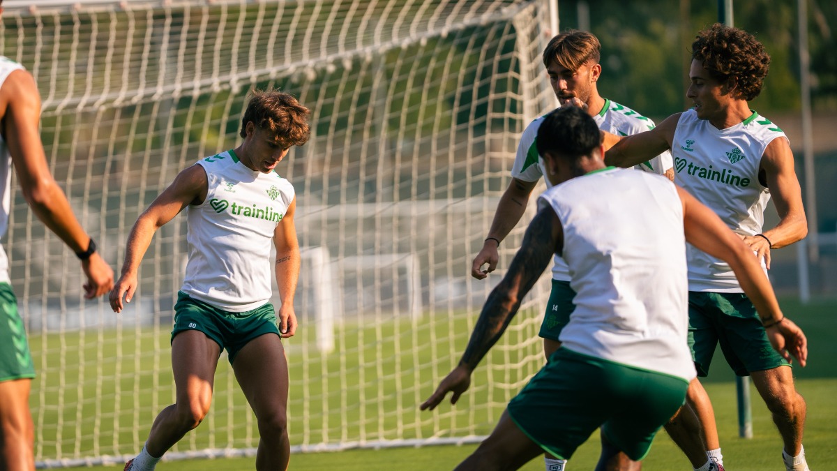 Seis bajas en la convocatoria del Real Betis para enfrentarse al Inter de Milán